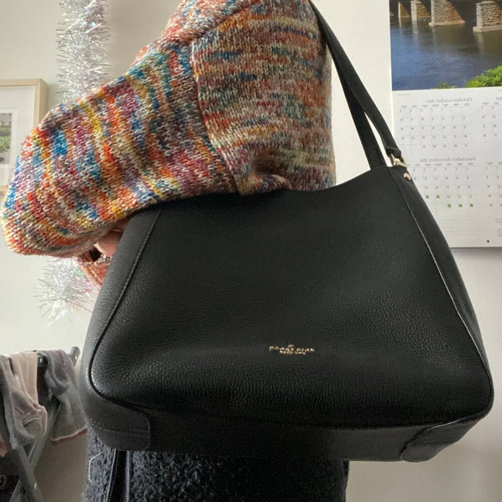 Kate Spade purse - Picture 1 of 4